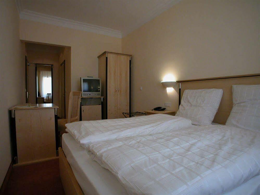 Hotel Atlas Münih Dış mekan fotoğraf