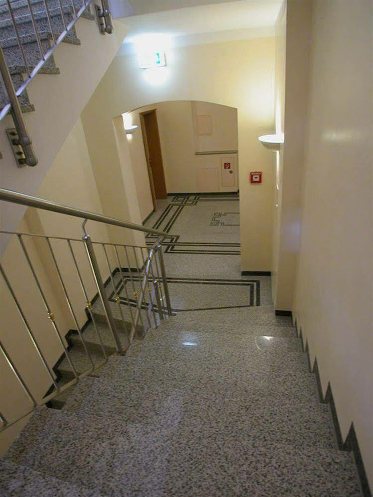 Hotel Atlas Münih Dış mekan fotoğraf